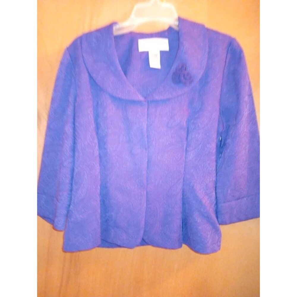 Sag Harbor ladies size 12 Petite 2 piece purple paisley skirt & jacket set